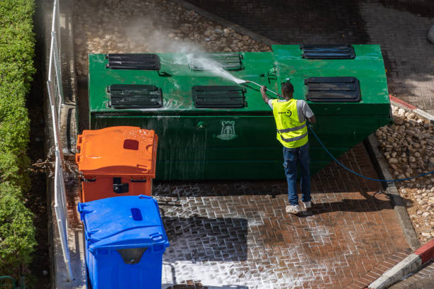 Best Deck Cleaning Services  in Roanoke, AL